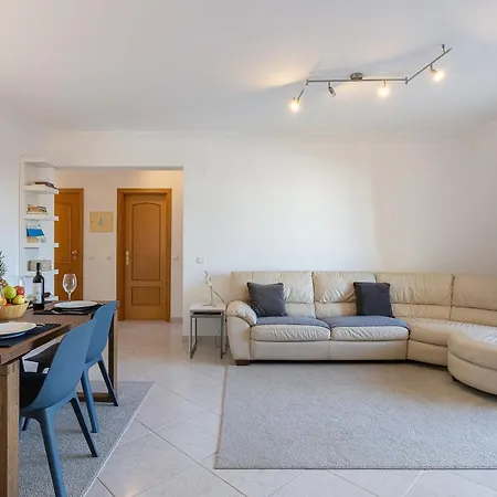 Apartment Lagos Beach Apartment *