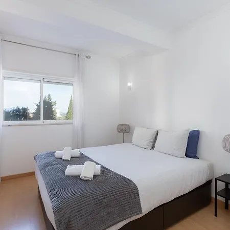 Lagos Beach Apartment * Lagos